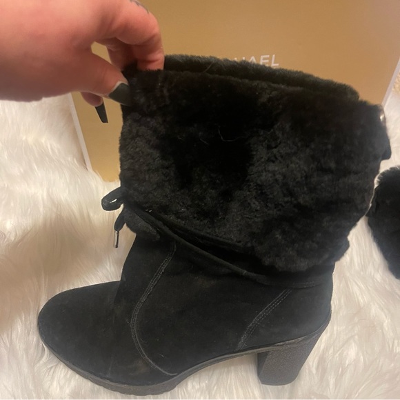 Michael kors boots - Picture 4 of 7